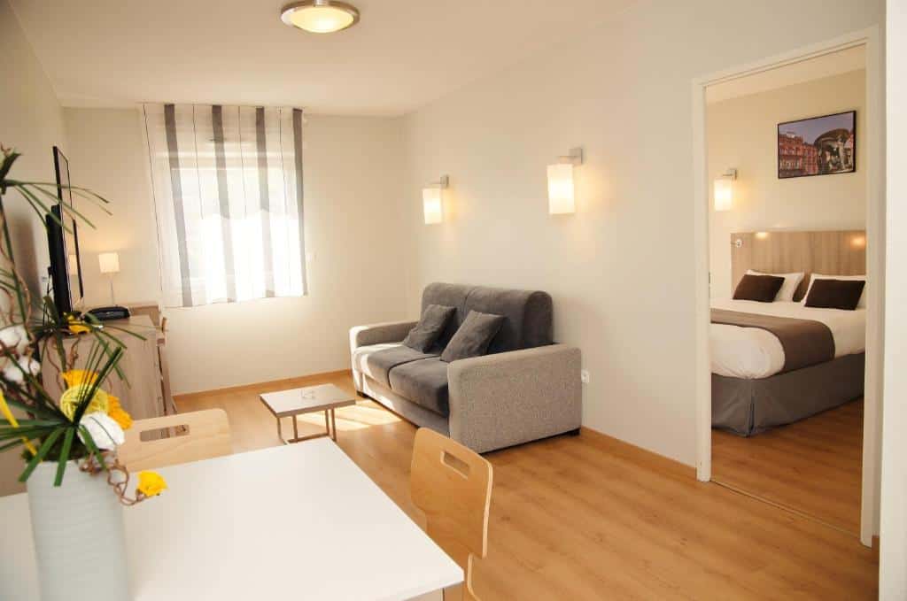 lagrange aparthotel saint michel toulouse lagrange aparthotel saint michel toulouse