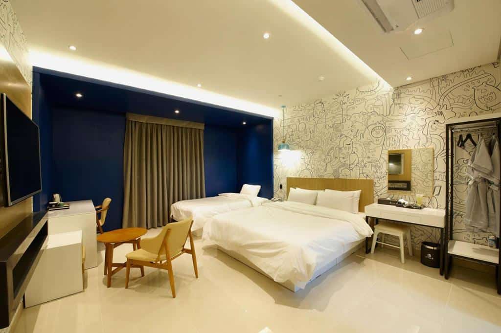 hotel b hotel b