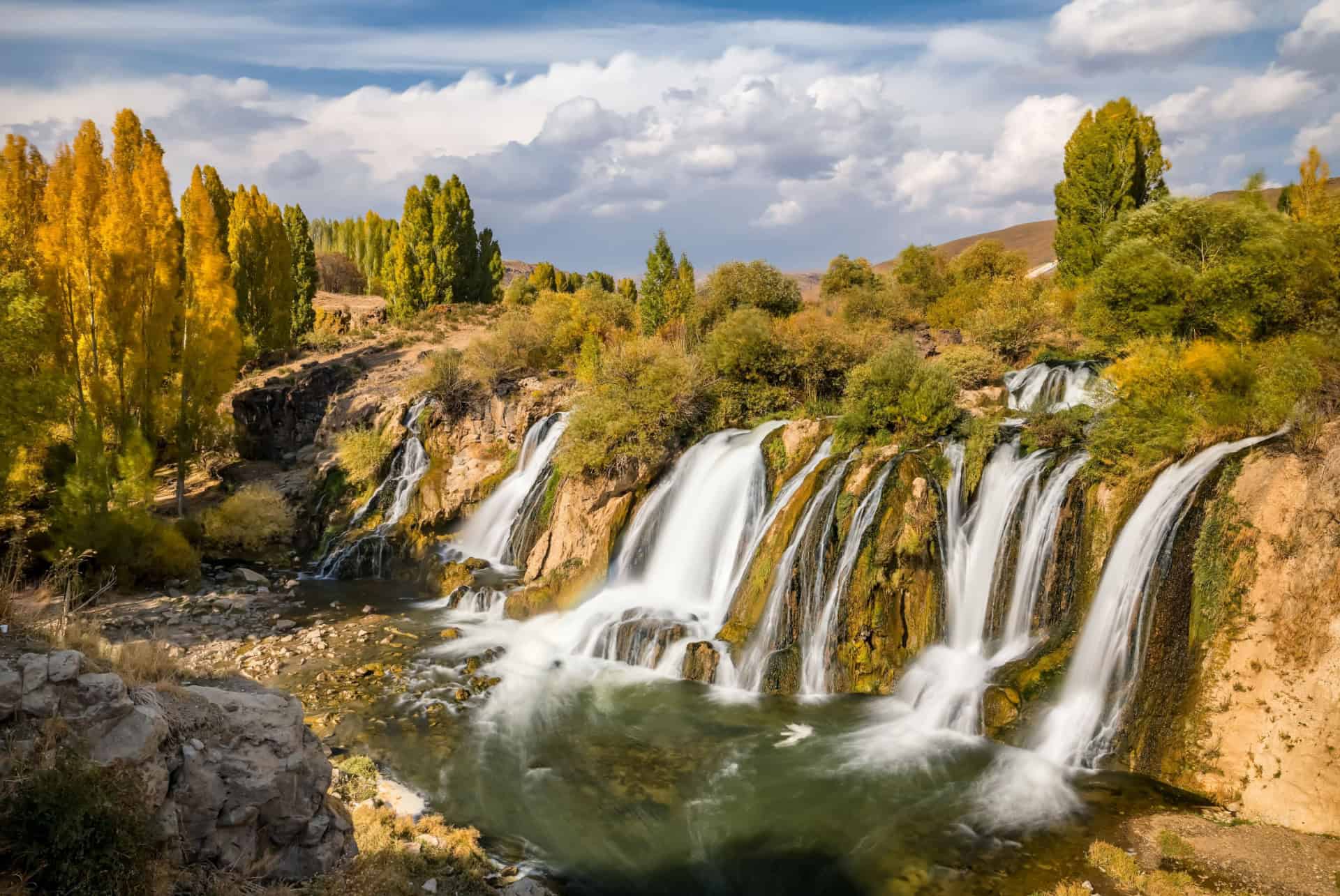 cascade muradiye turquie cascade muradiye turquie